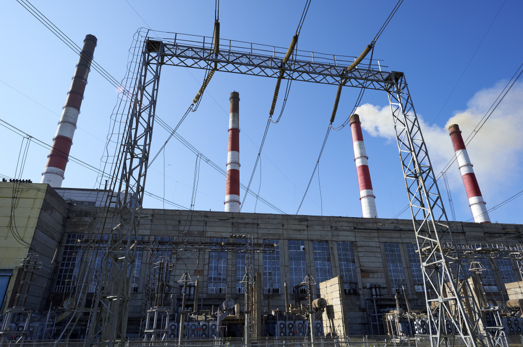 Опыт Назаровской ГРЭС учитывался при строительстве других тепловых электростанций в Сибири