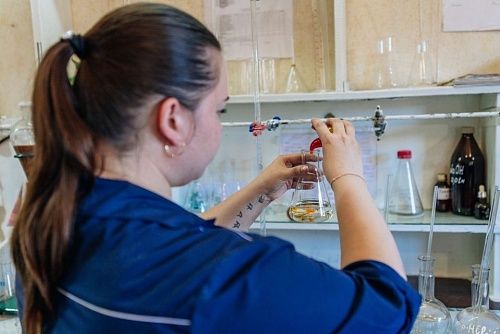 Рубцовские энергетики проверят герметичность теплосетей с помощью специального красителя