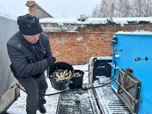 СГК в Алтайском крае продолжает зарыбление реки Обь