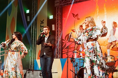 Праздник в Новосибирске #СОГРЕВАЕМВМЕСТЕ