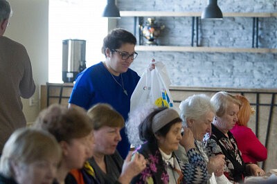 "Поделись теплом". Ветераны Кировского района Красноярска совершили экскурсию в Свято-Успенский мужской монастырь