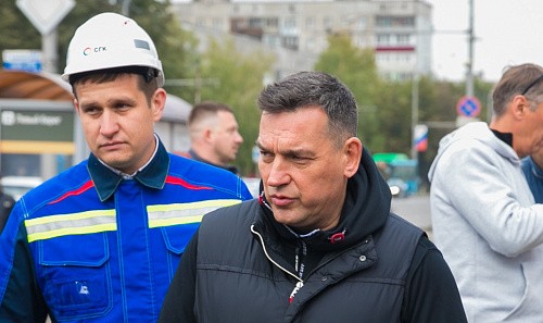 Глава Новокузнецка оценил ход благоустройства после капремонта СГК теплосетей на Левом берегу