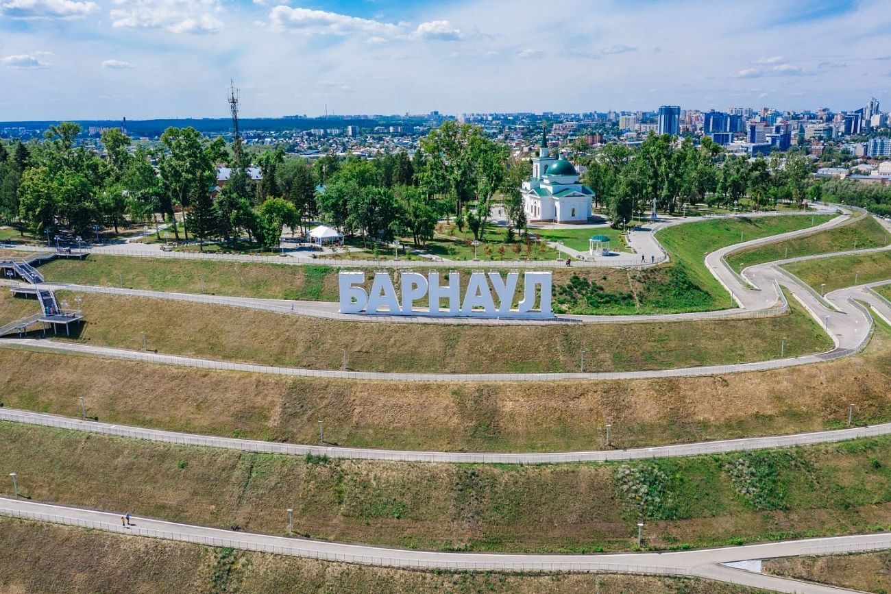 СГК досрочно запускает отопление в социальные учреждения Барнаула