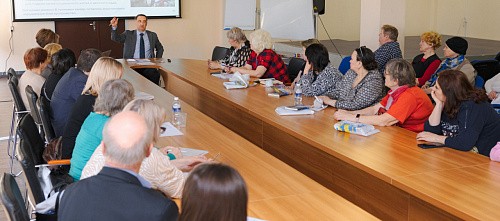 Ответы на главные вопросы: руководители СГК и председатели советов домов Красноярска обсудили учёт тепла