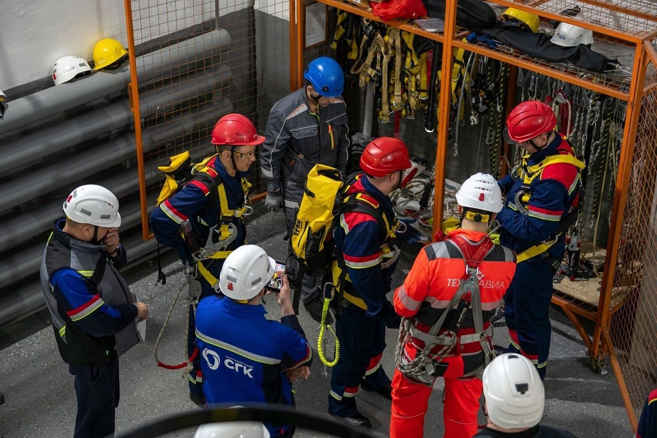 Быстрее, выше, безопаснее: итоги конкурса «Лучший в работах на высоте 2026» среди предприятий СГК 