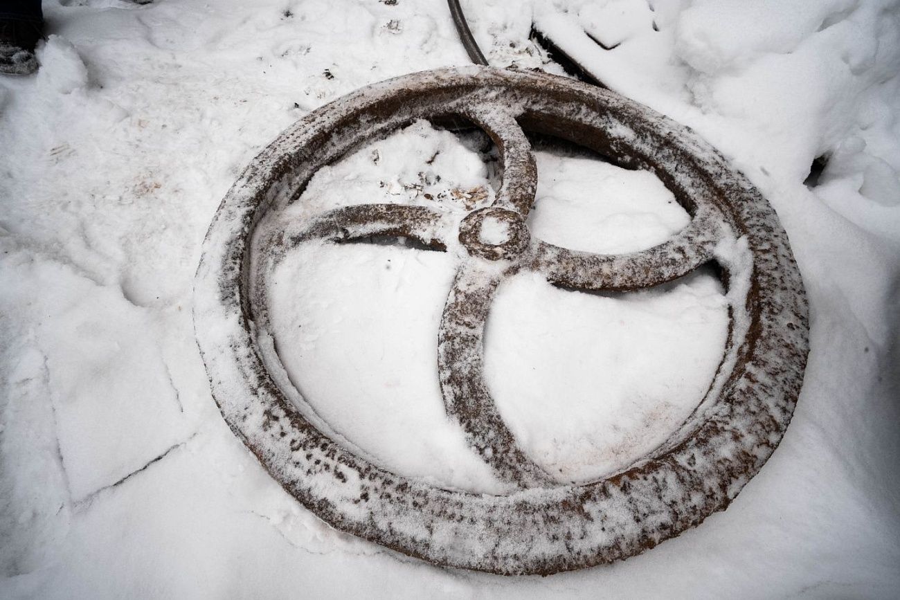 Деталь эпохи: на Новосибирской ТЭЦ-2 нашли артефакт 30-х годов прошлого века