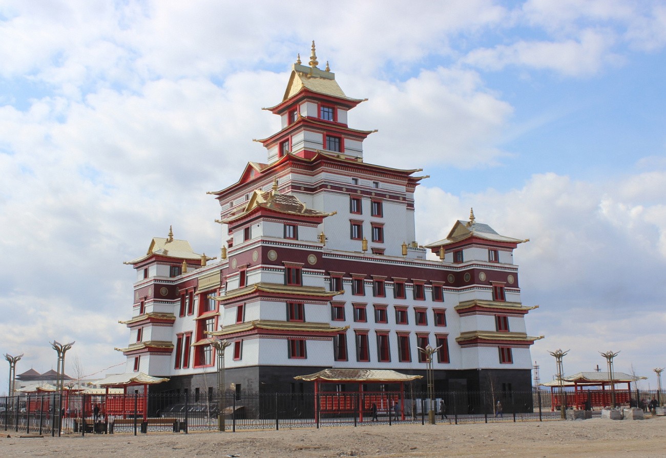 Кызылская ТЭЦ даст тепло в крупнейший буддийский храм России