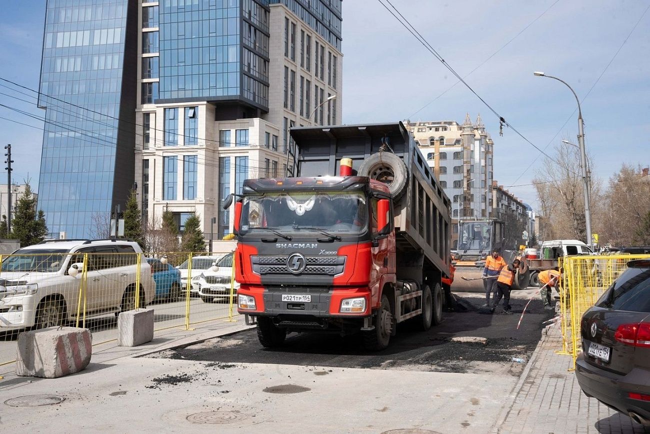 От 9 дней на ремонт: специалисты — о сроках жизни разрытий на теплосетях Новосибирска