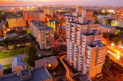 Зима близко. Энергетики СГК контролируют подготовку жилого фонда Барнаула к новому отопительному сезону