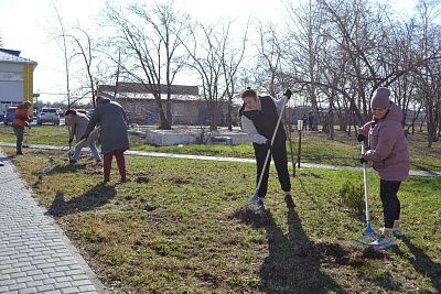 Субботник-2025 на Барнаульской ТЭЦ-3