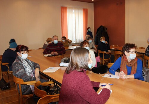 Есть контакт! В Новокузнецке встретились представители СГК, УК и старшие домов