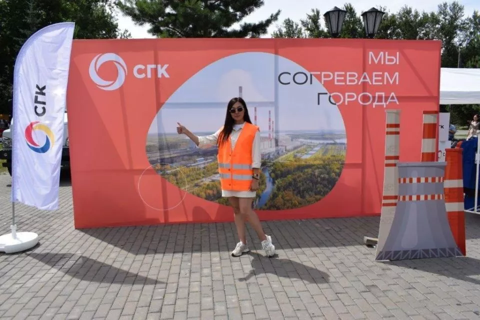 Энергетики Кызылской ТЭЦ и Фонд Мельниченко познакомили молодых кызылчан с азами самой теплой профессии