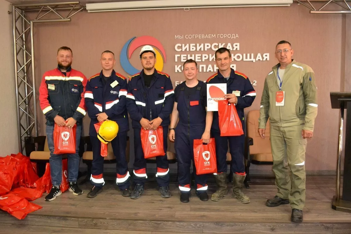 Как в Алтайском крае прошли соревнования добровольных пожарных формирований СГК (июль 2025 года). Фоторепортаж