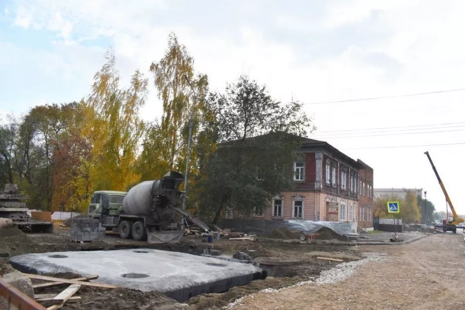 Работы по замене участка магистрального трубопровода по улице Ленина в Бийске подходят к финальной стадии 