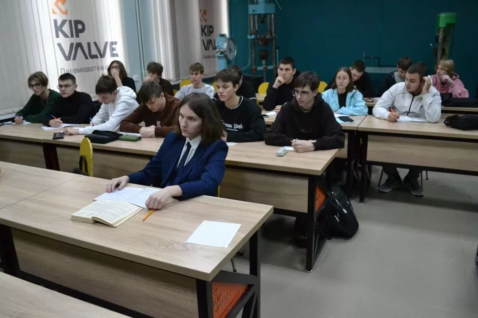 Будущие техники-теплотехники колледжа АлтГТУ довольны выбором специальности