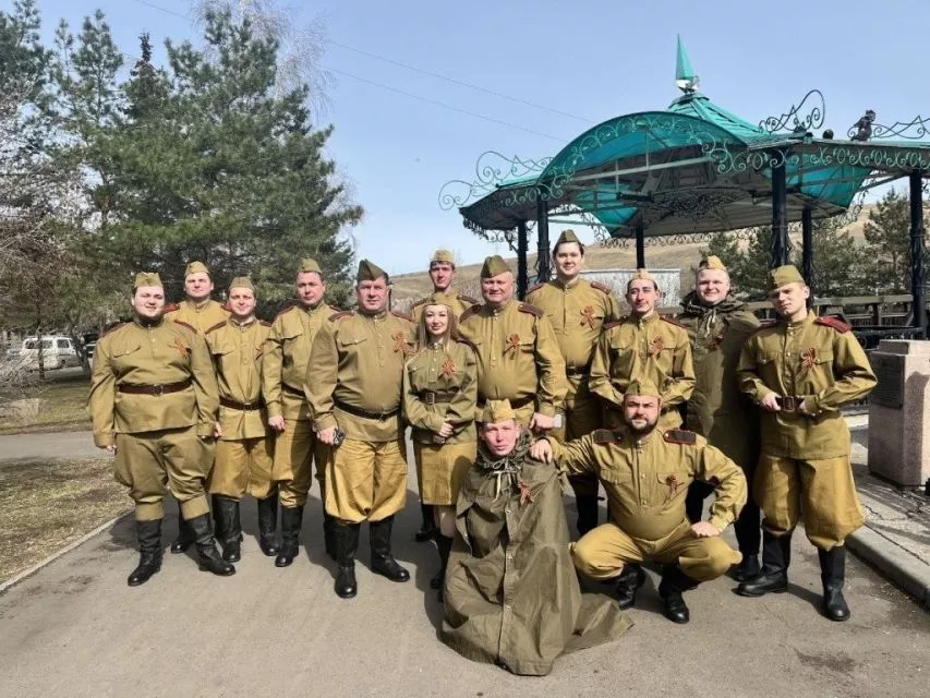 Поколению победителей с благодарностью: энергетики СГК подарили героям войны песню «День Победы»