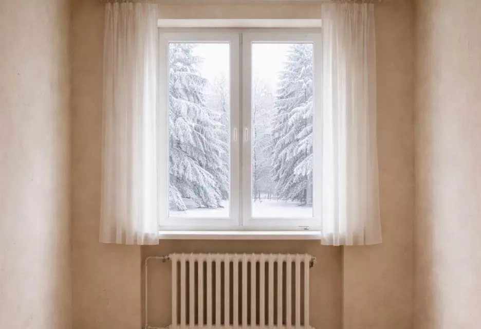 Почему надо платить за отопление, даже если в квартире никто не живёт и не прописан?