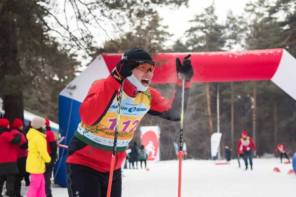 Борьба за первенство: в Кузбассе прошли вторые лыжные соревнования среди работников СГК