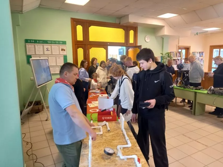 Сделать правильный выбор: представители СГК поучаствовали в большом Дне открытых дверей в образовательных учреждениях Барнаула