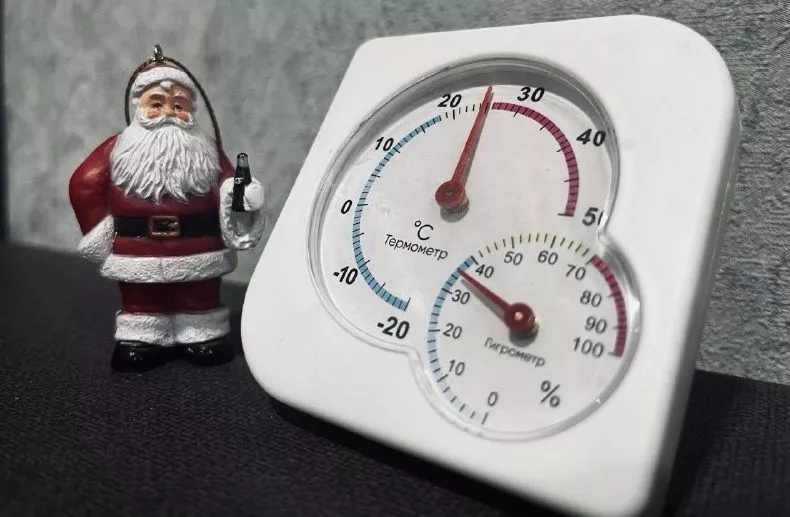 Какая температура должна быть в квартире и куда обращаться, если дома холодно?