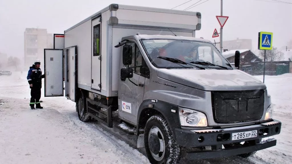 Автопарк бийского теплосетевого подразделения СГК пополнился новой мобильной автомастерской