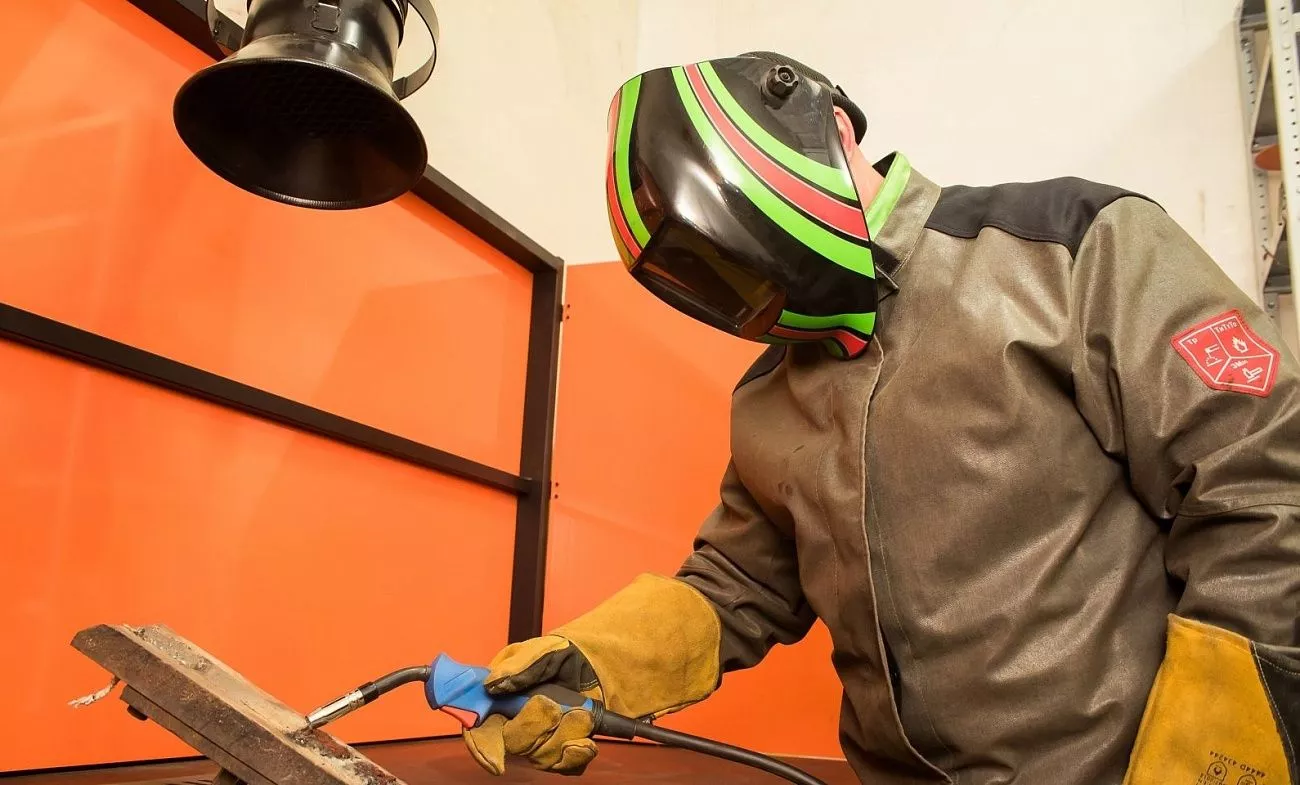 «Настольная» сварка: на Ново-Кемеровской ТЭЦ установлено новое оборудование